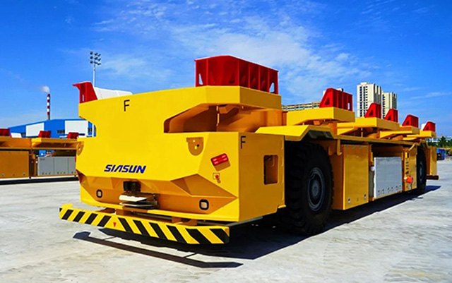 First time in China! SIASUN Port Mobile Robots are delivered in large quantities to the world's largest transit hub port